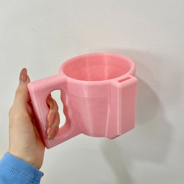 Antifreeze Pint Grip | Hand-Shielding Ice Cream Cup Holder