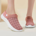 Women's pink mesh sandals, breathable and lightweight lazy slippers, perfect for summer leisure wear.