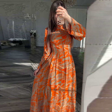 Minimalist Long-Sleeve Slim-Fit Dress | High-Waist Large Swing A-Line Dress