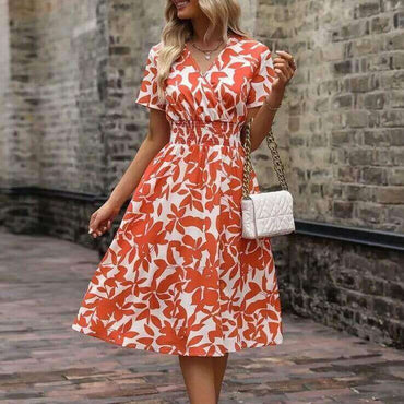 V-Neck Leaves Floral Swing Dress | High-Tension Girdle Waist Midi